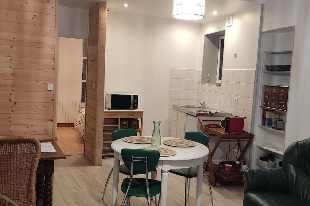 Appartement Cosy A 2 Pas Des Rues Pietonnes Chalon-sur-Saone Ngoại thất bức ảnh